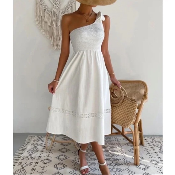 Boho One Shoulder Lace Minimalist Dress - Picture 5 of 14